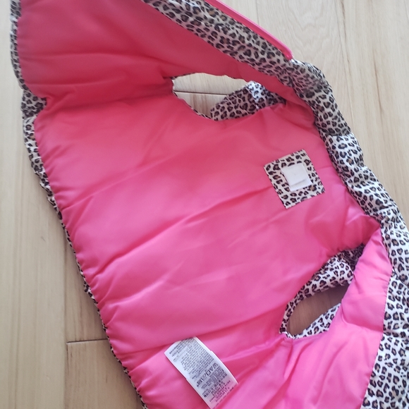 Baby Girl 6 to 12 M Winter Vest - Picture 2 of 3